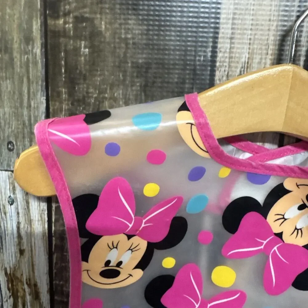 minnie mouse bib with pouch